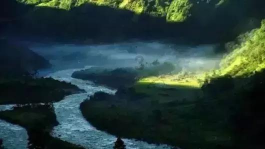 腾讯阿里字节跳动等11家企业被约谈，这释放了何种信号？游戏画面